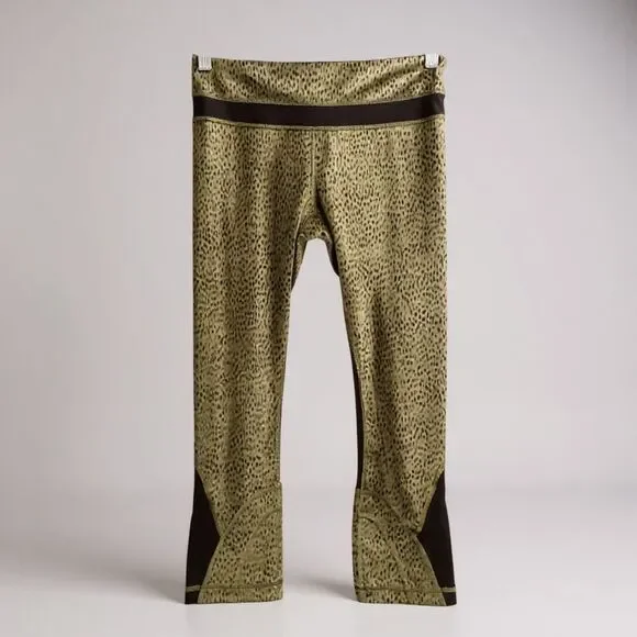 Lululemon Pace Rival Crop Leggings Sz 4 • Green Black Spotted ✨ - Picture 2 of 5